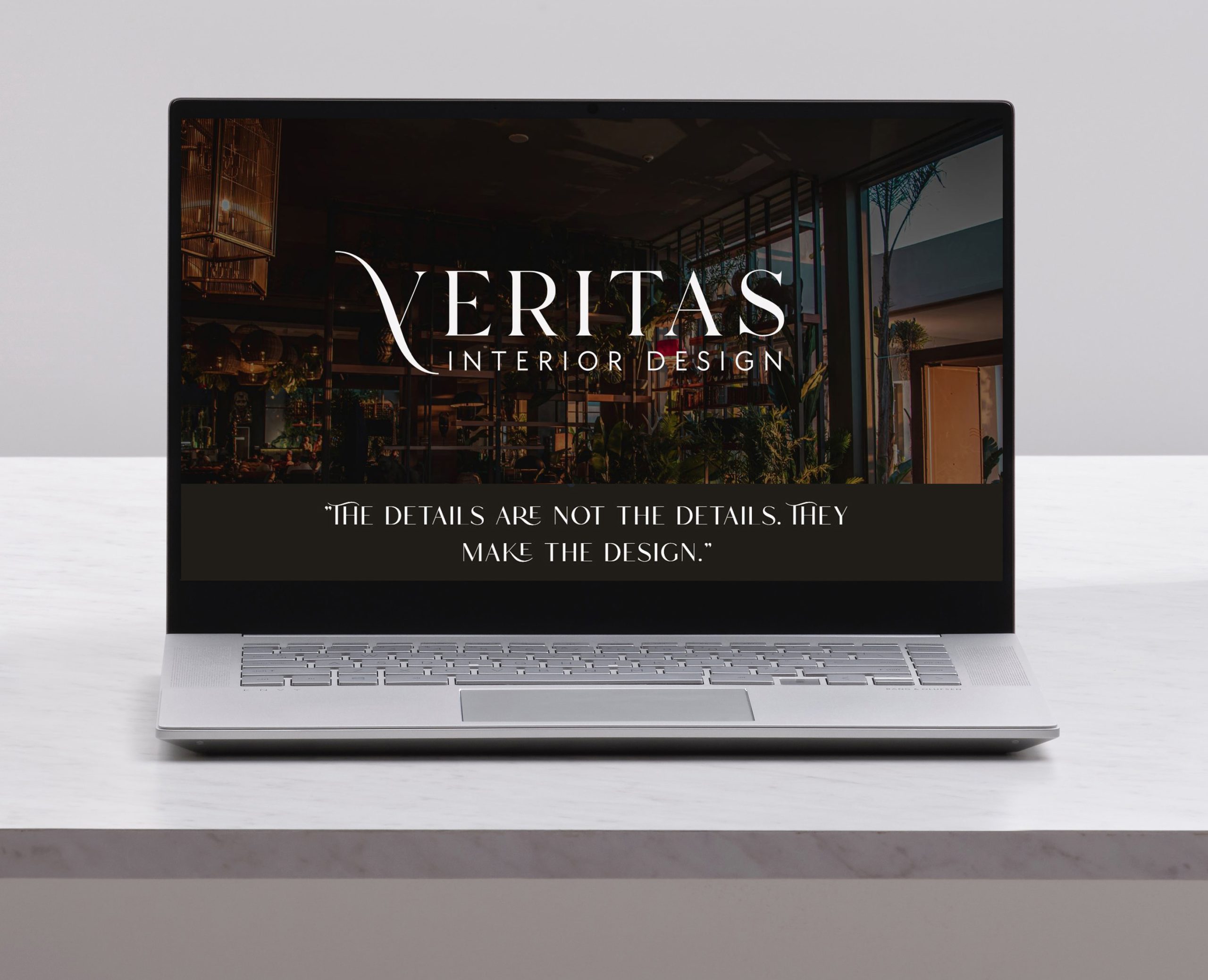 Veritas Screen